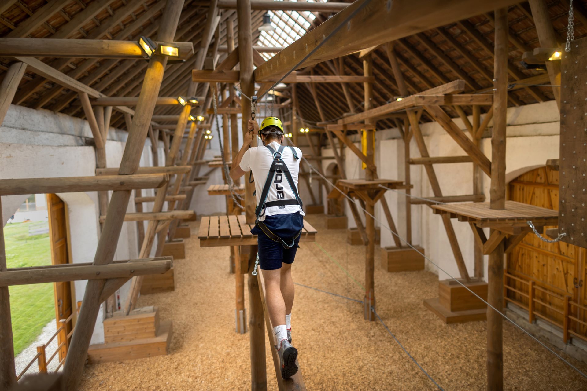 Region Vysočina: Lanové centrum a lezecká stěna v Telči