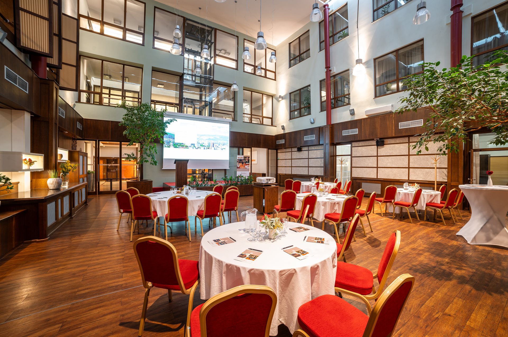 Zlínský kraj: Baltaci Atrium ****​