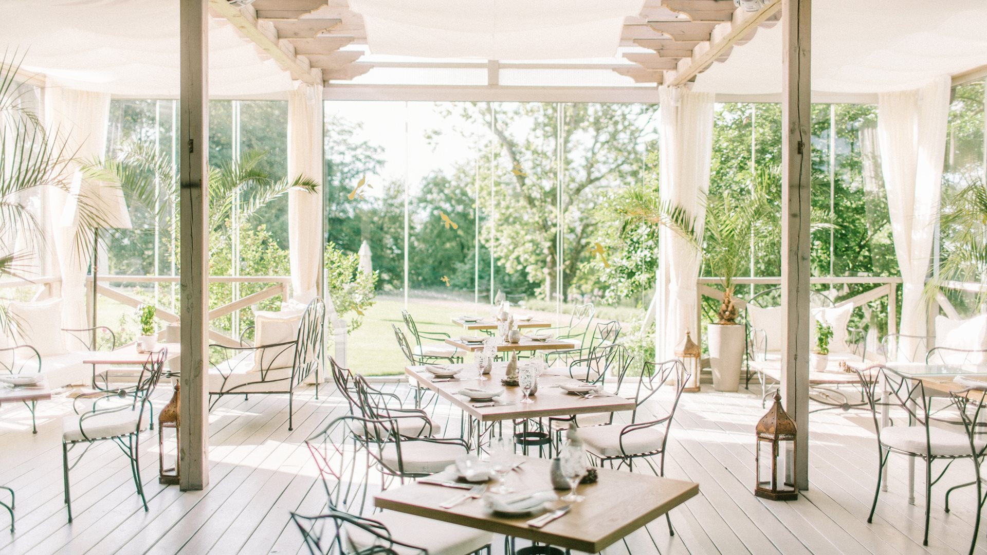 Středočeský kraj: Restaurace Piano Nobile a Pátio Bellavista - Chateau Mcely