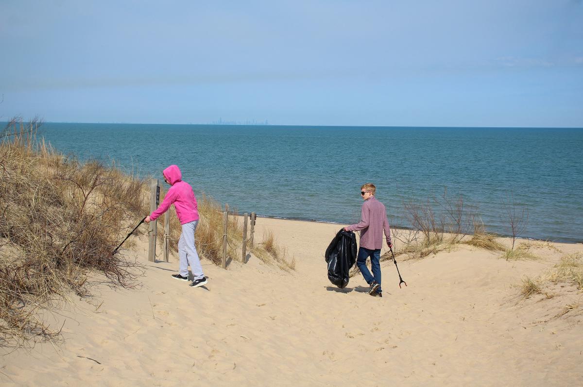 Iniciativa Trash Trekkers – Národní park Indiana Dunes